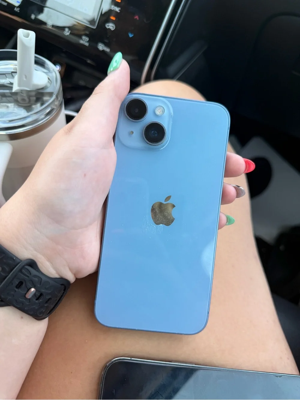 iPhone 13 Pro Max and iPhone 14